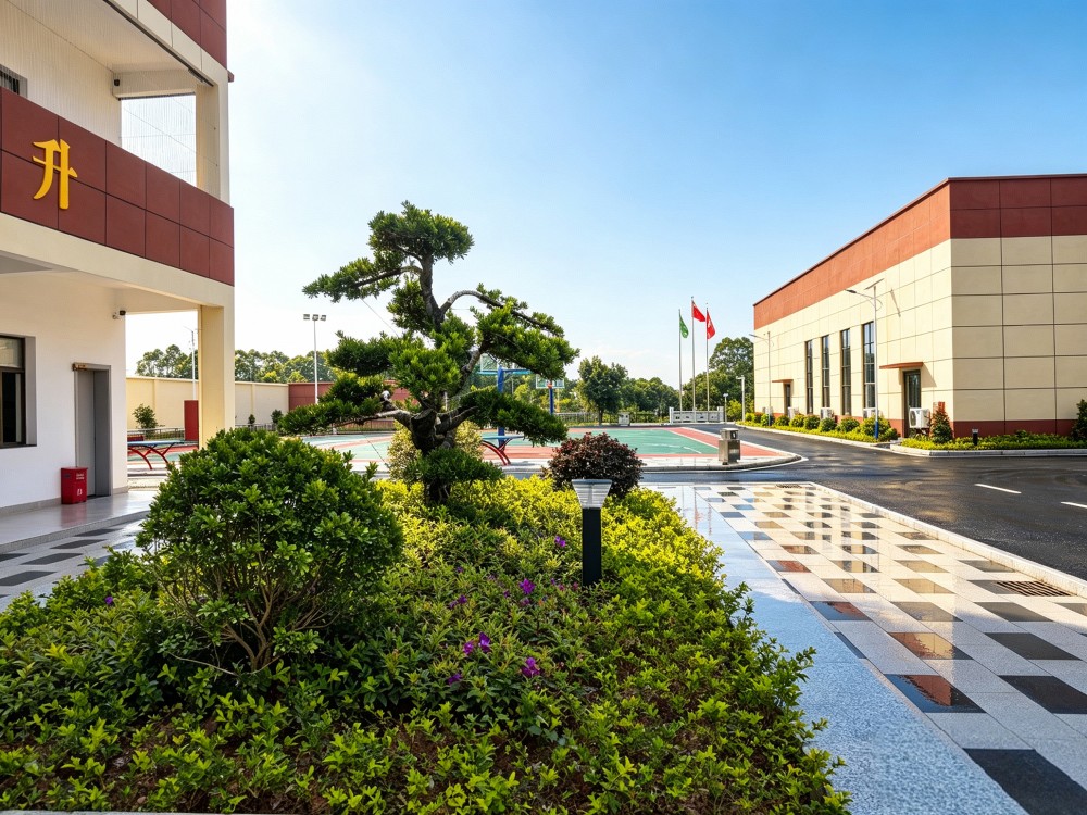 全封闭叛逆小孩改变,三门峡家长如何找到靠谱学校